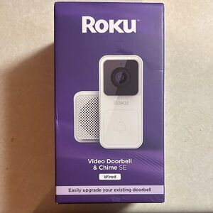Roku Wired Video Doorbell and Chime in White and Black